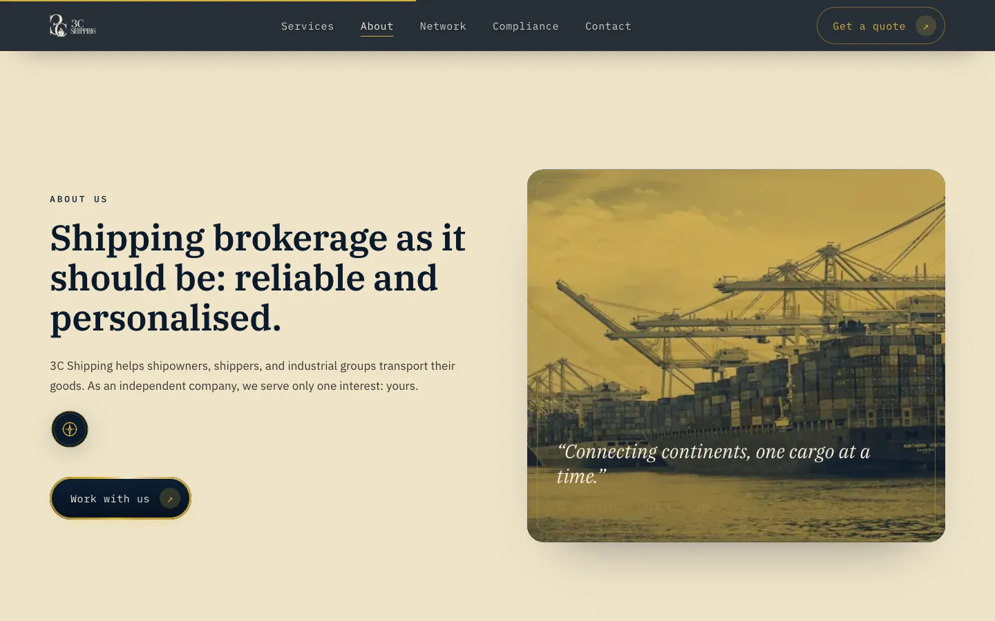 Section « About us » du site 3C Shipping : texte de présentation et photo de grues portuaires traitée en duotone or