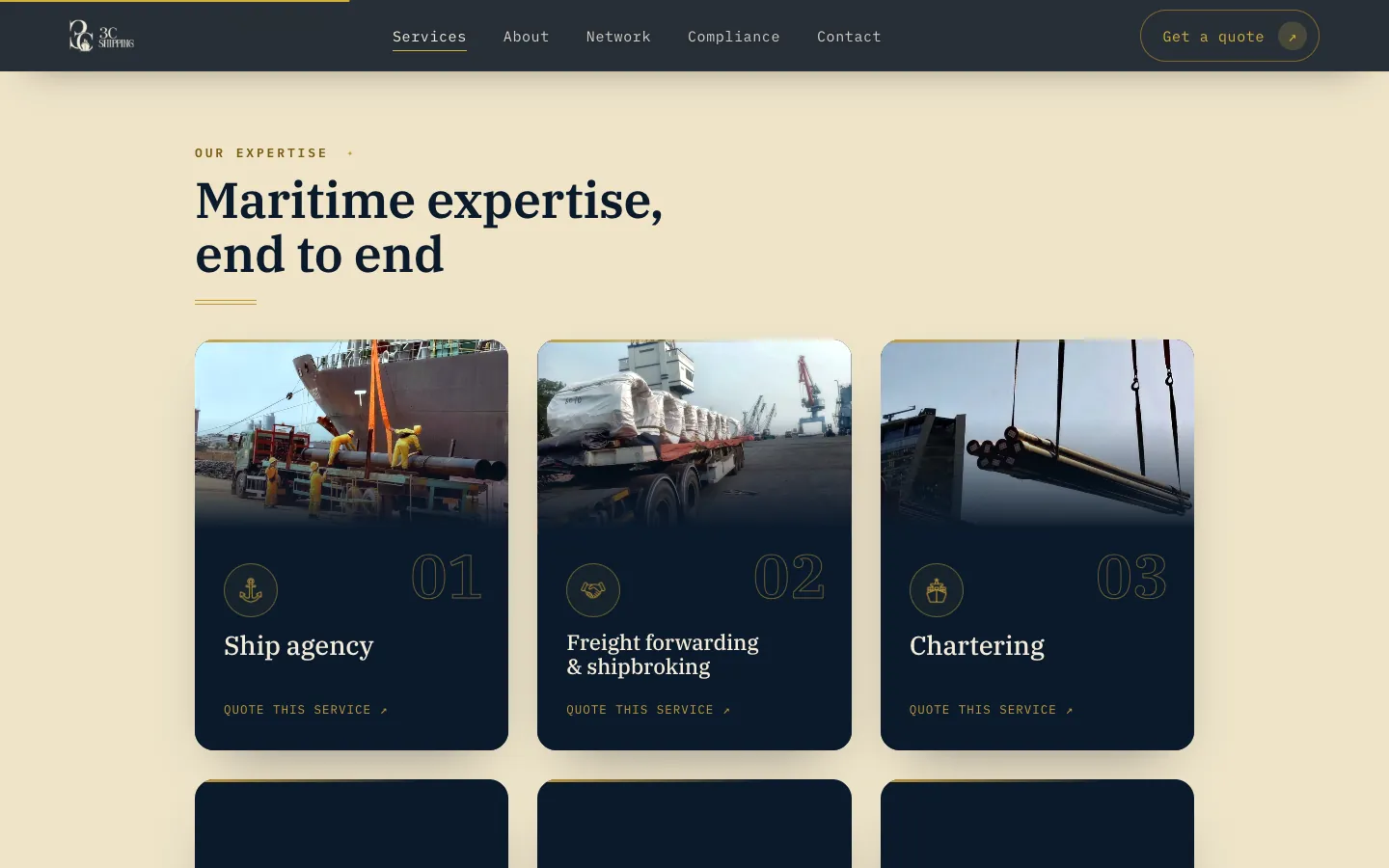 Section « Maritime expertise, end to end » : cartes des services avec photos, agence maritime, transit et courtage, affrètement